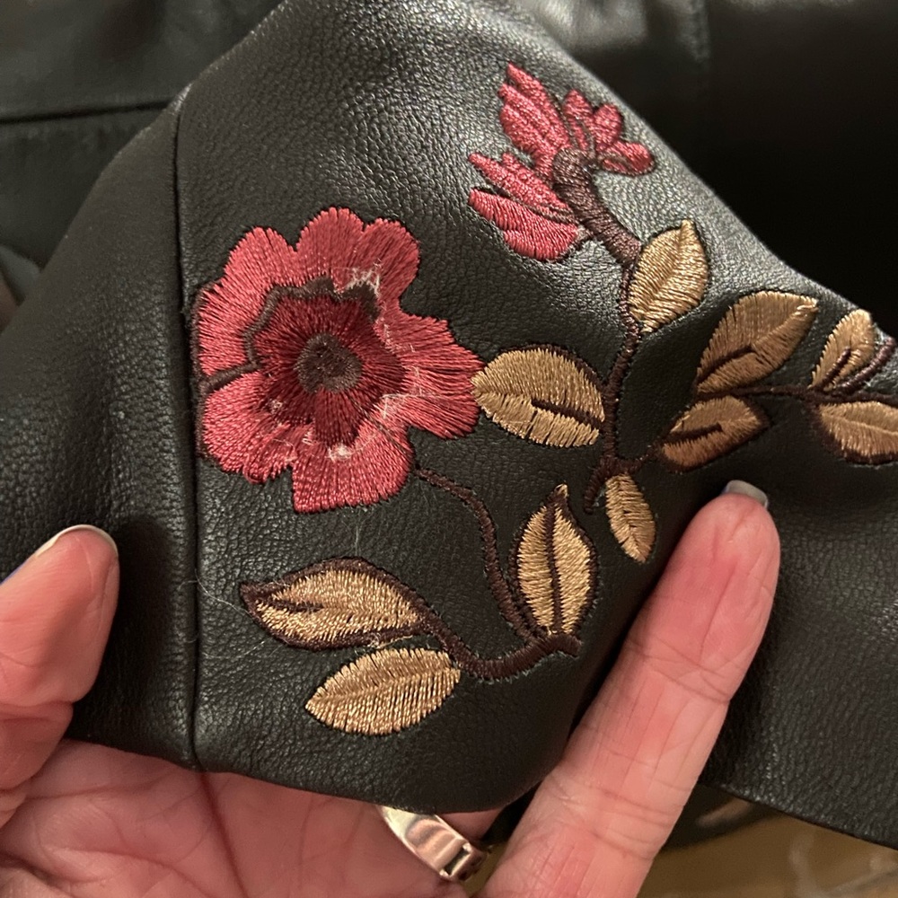BELLE SPORT Womens Black Leather Jacket Blazer Floral Embroidery Throughout S - Picture 17 of 17